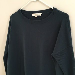 🛍 LOFT hunter green swing sweater